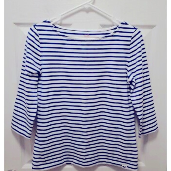 Vineyard Vines Tops - Vineyard Vines 3/4 Sleeve, Blue and white‎ striped boat neck blouse, size Medium